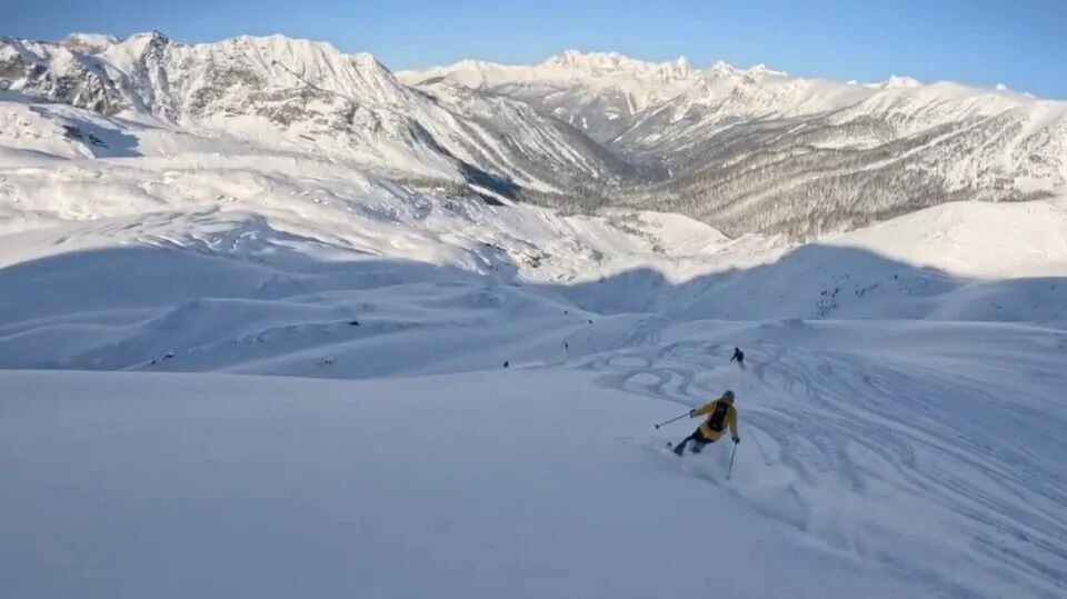 heliskiing canadian rockies